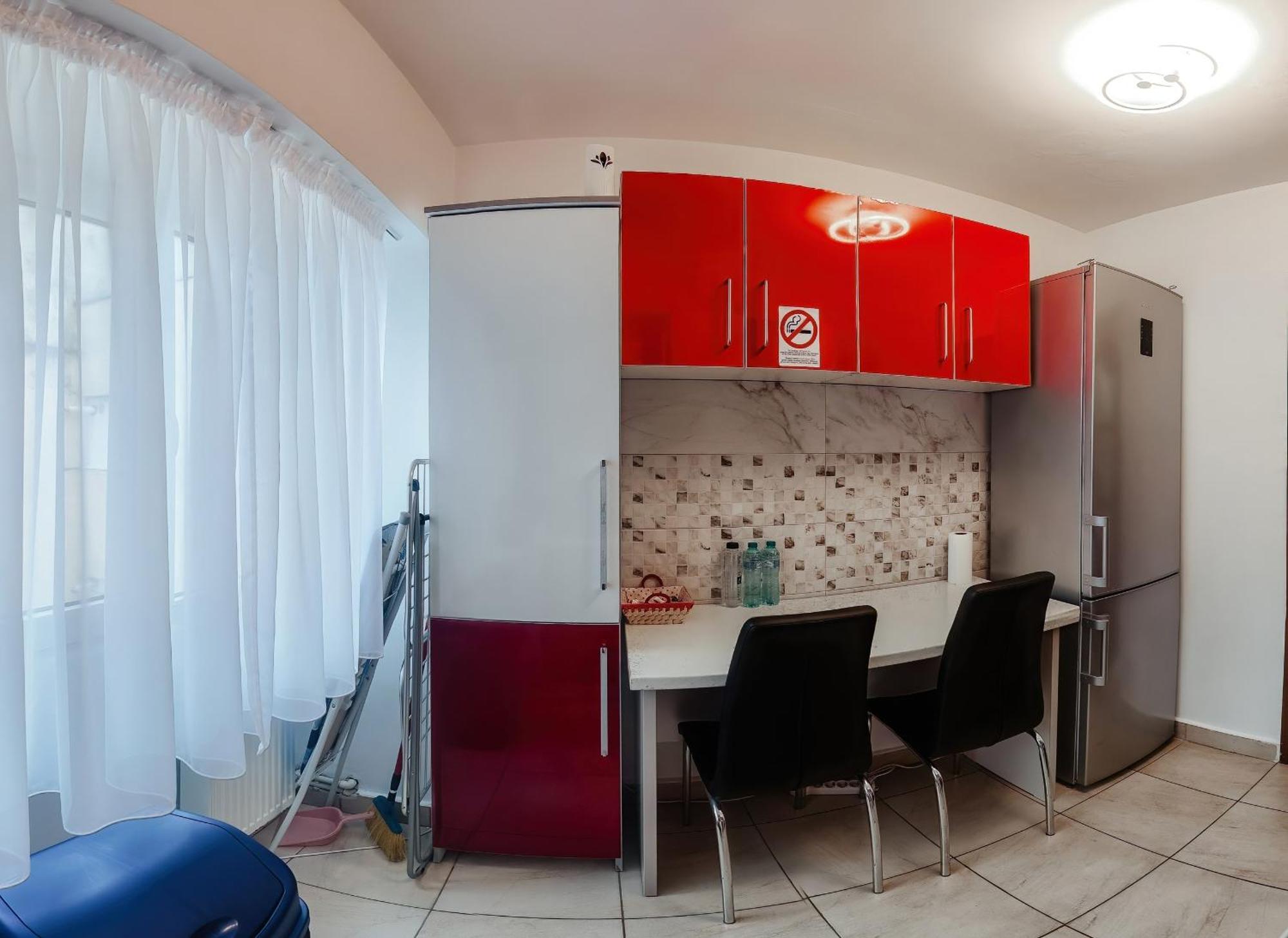 Luxury Radox Apartment Buzau City Center Exteriör bild